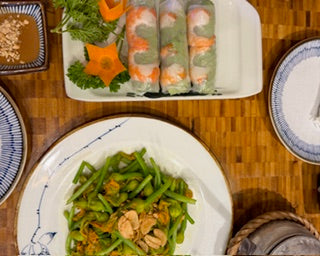 久々のベトナムごはん: Local foods.