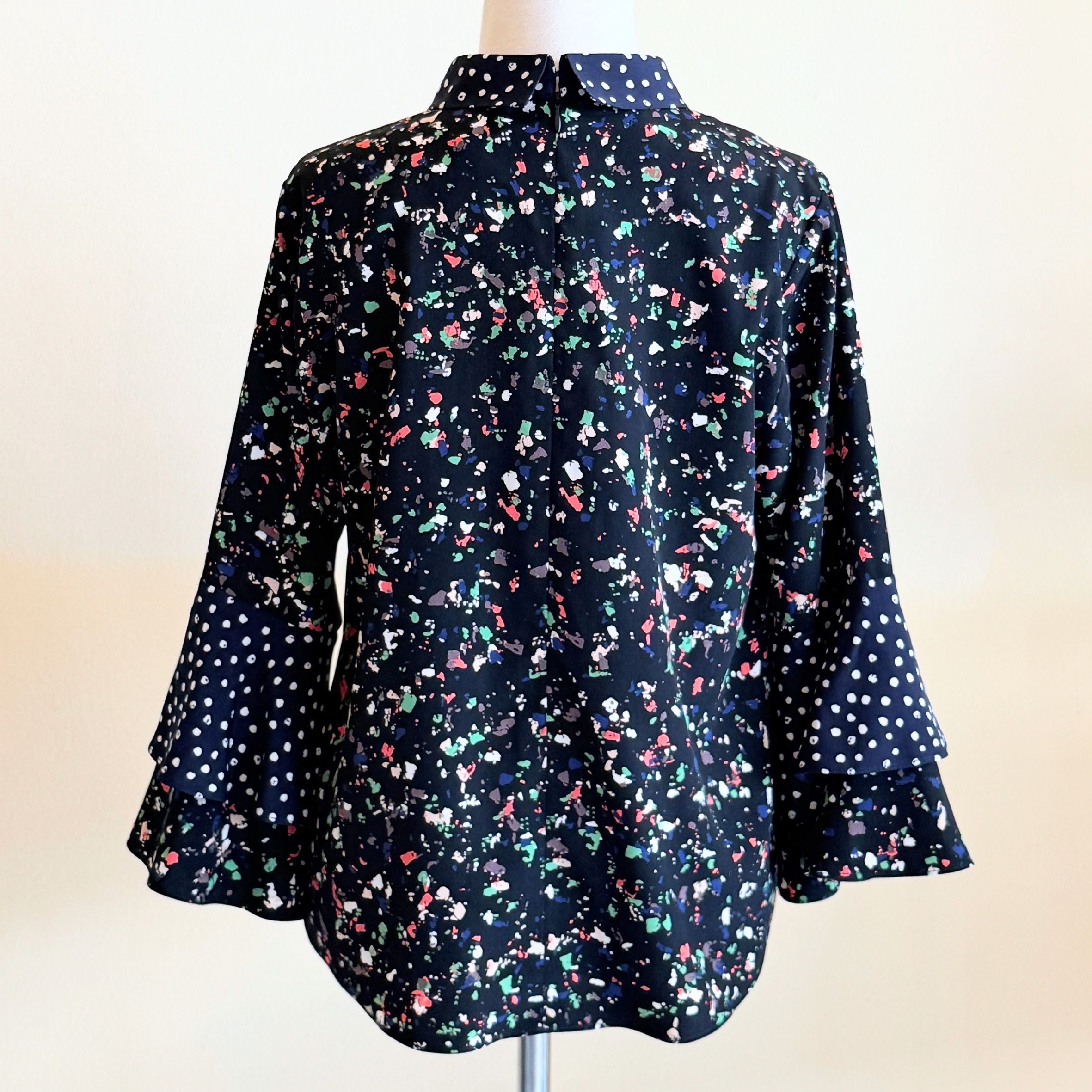 【B-26-B】フリル袖ブラウス