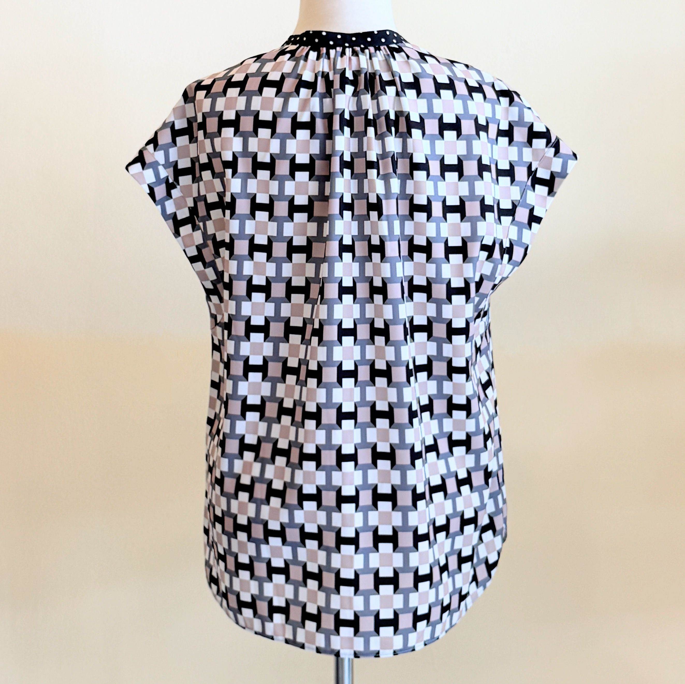 【B-4-BE】幾何学ベージュ